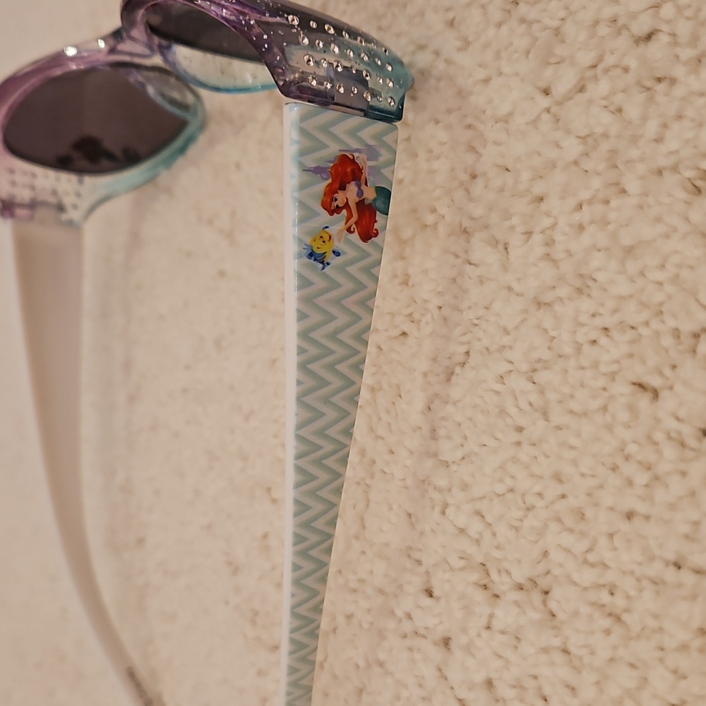 Disney Little Mermaid Bikini Sz 3, NEW Sandal Sz 7/8 & Sunglasses - Picture 8 of 8